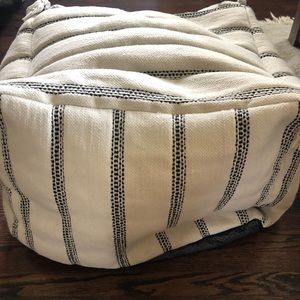 hearth and hand with Magnolia Pouf